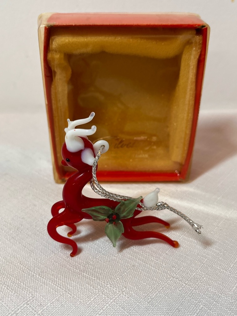 Vintage Silvestri Glass Hand Blown Reindeer Holly & Berries Tree Ornament